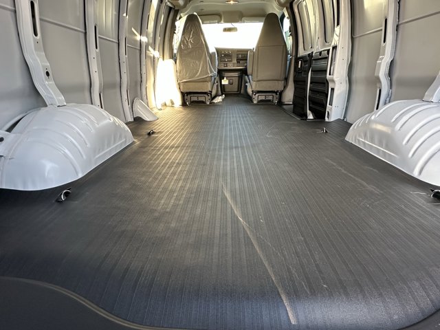 New 2025 Chevrolet Express 2500 Empty Cargo Van - photo 36
