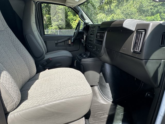 New 2025 Chevrolet Express 2500 Empty Cargo Van - photo 32
