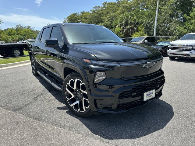 New 2024 Chevrolet Silverado EV - photo 2