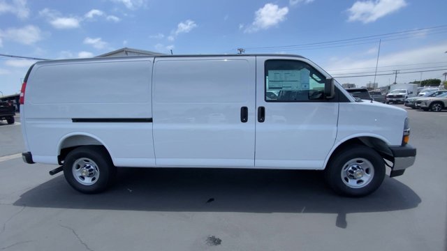 New 2026 Chevrolet Express 2500 Empty Cargo Van - photo 17