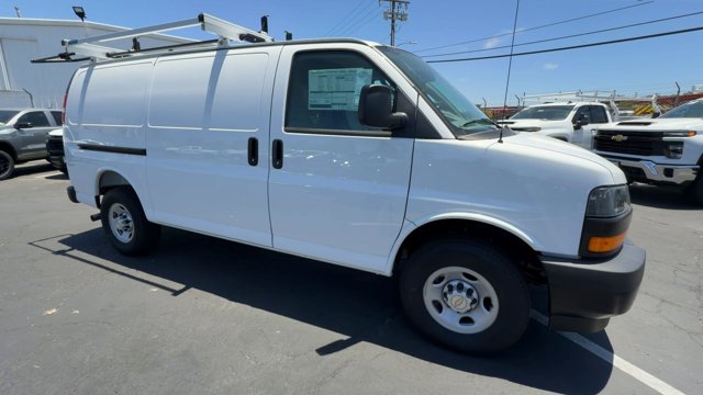 New 2026 Chevrolet Express 2500 Empty Cargo Van - photo 3