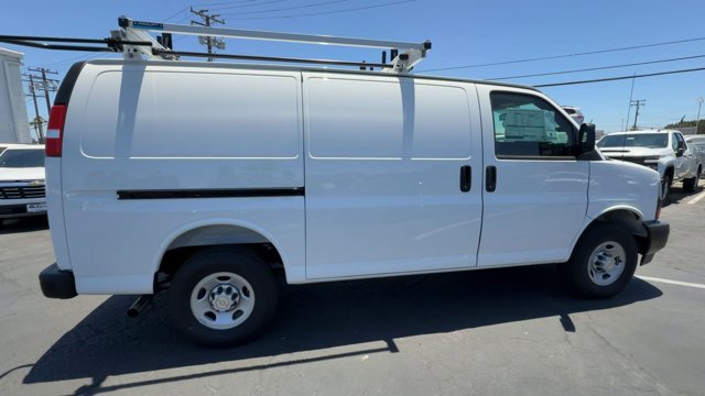 New 2026 Chevrolet Express 2500 Empty Cargo Van - photo 10
