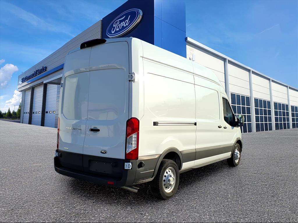Used 2023 Ford Transit 350 - photo 2