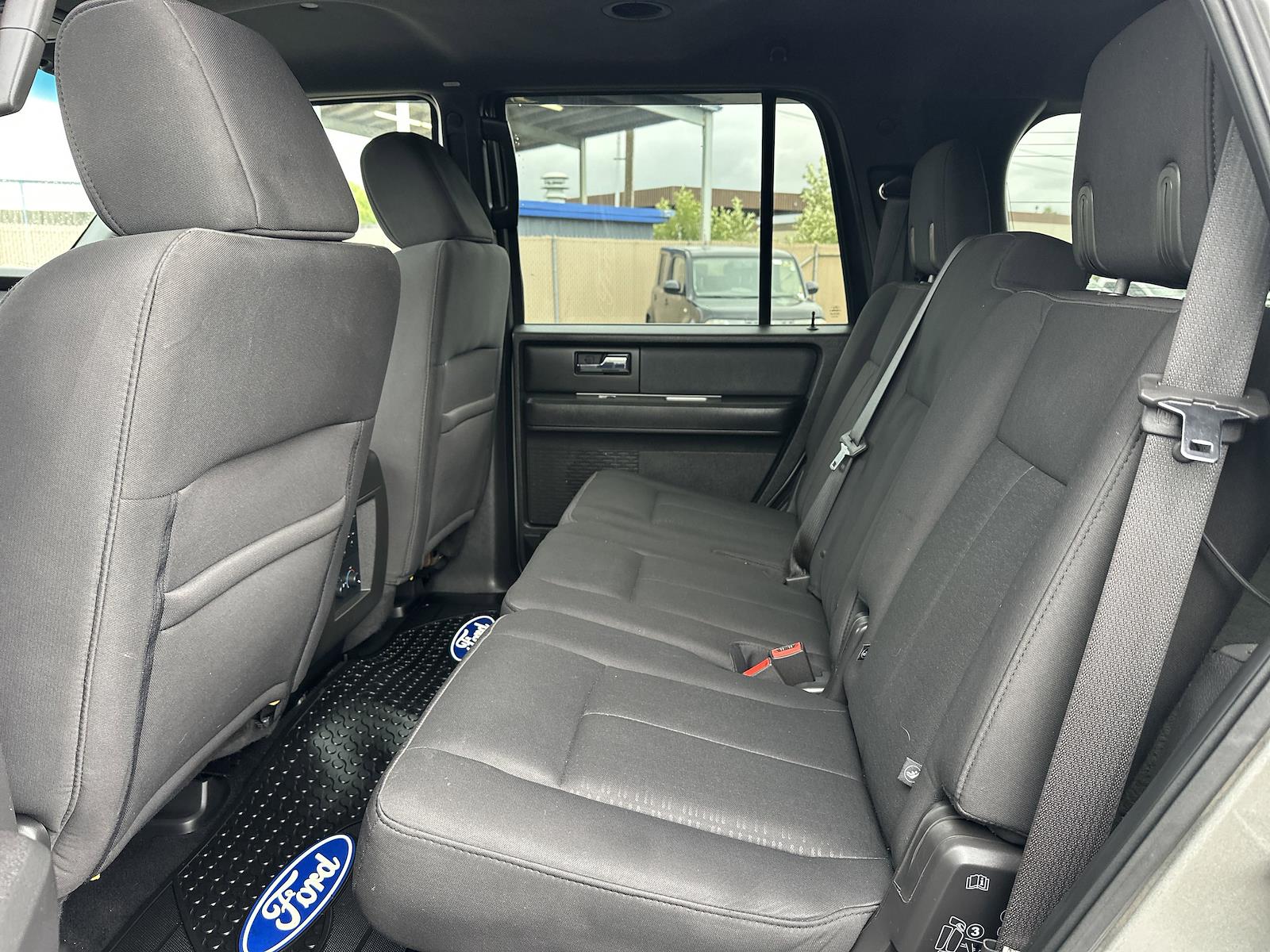 Used 2008 Ford Expedition XLT SUV - photo 12