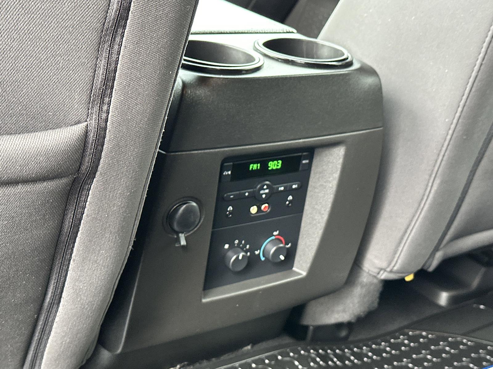 Used 2008 Ford Expedition XLT SUV - photo 13