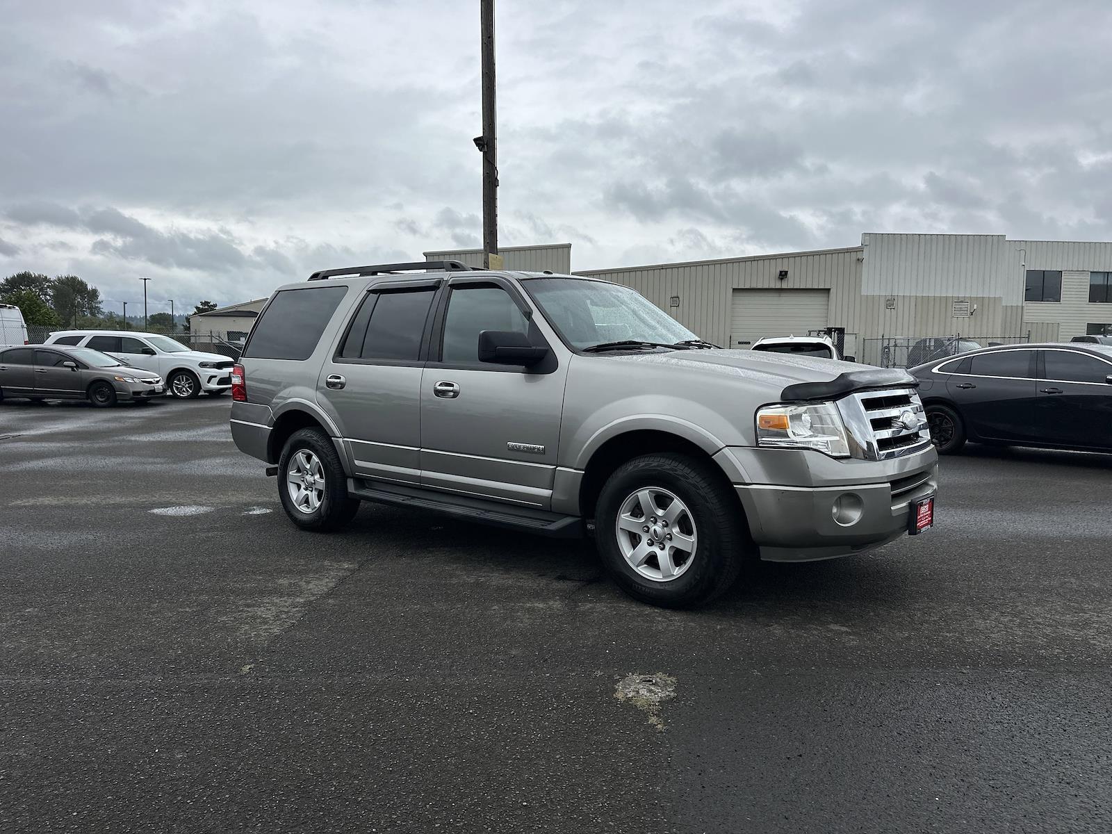 Used 2008 Ford Expedition XLT SUV - photo 7