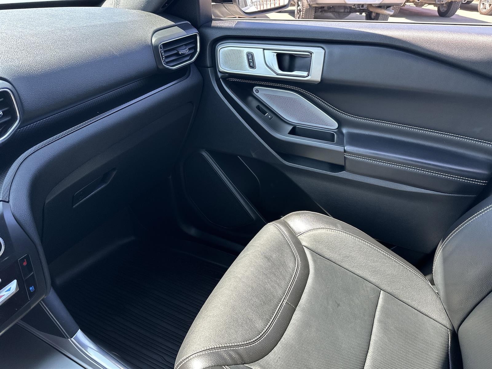 Used 2020 Ford Explorer ST 4WD SUV - photo 24