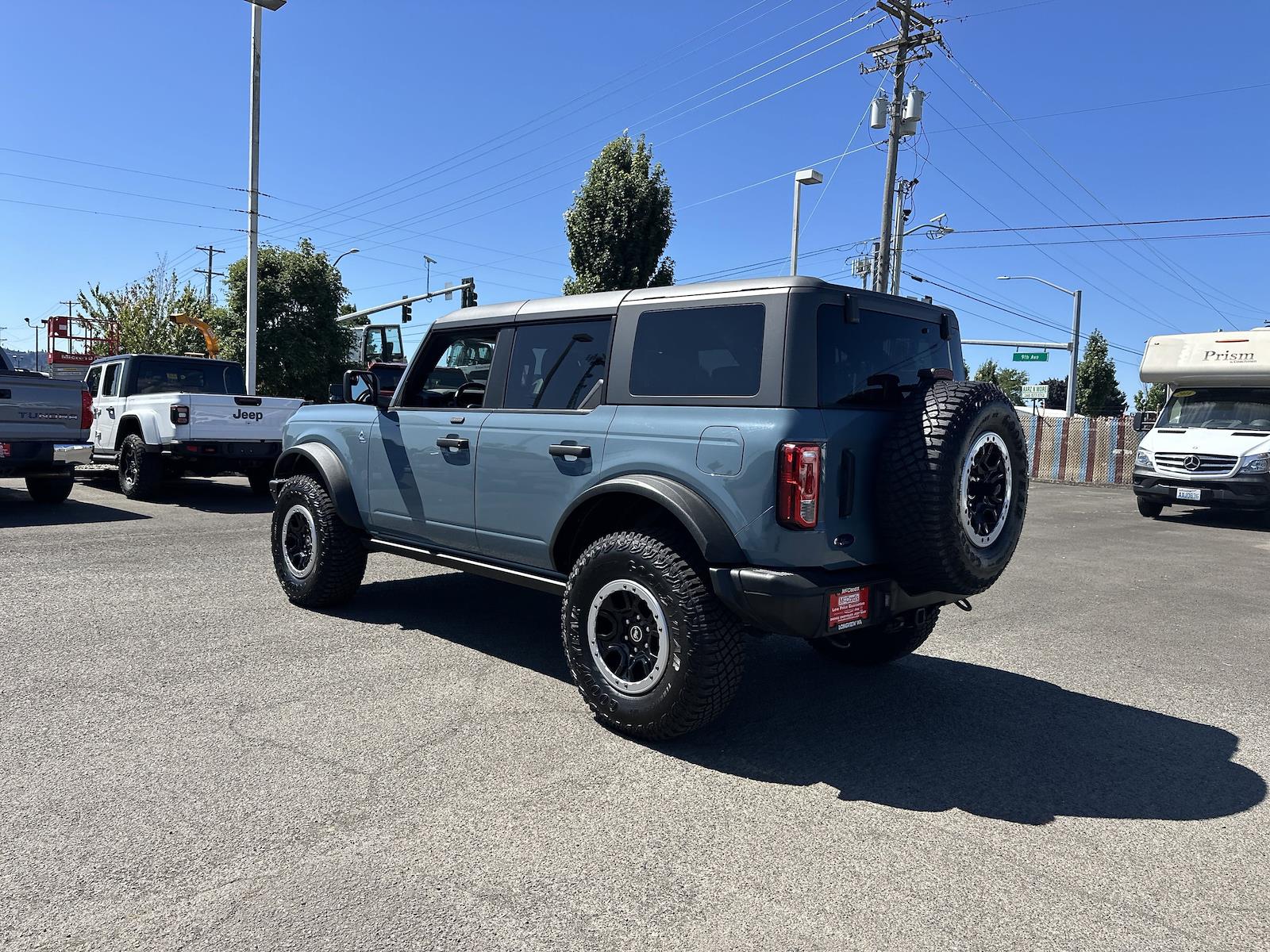 Used 2021 Ford Bronco Black Diamond AWD SUV - photo 3