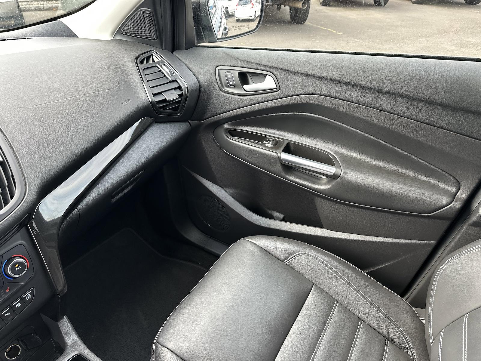 Used 2017 Ford Escape Titanium 4x4 SUV - photo 25