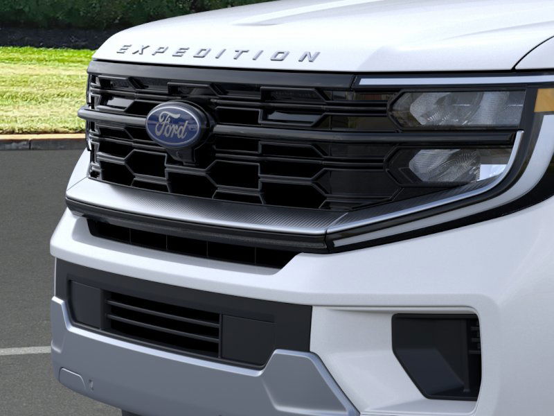 New 2026 Ford Expedition Platinum - photo 17