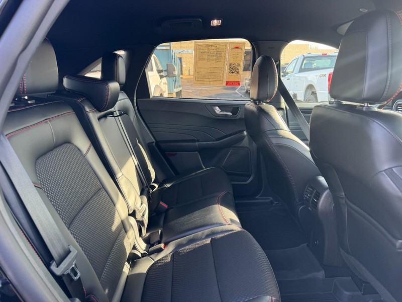 Used 2025 Ford Escape ST-Line - photo 7