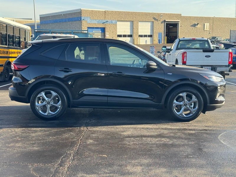 Used 2025 Ford Escape ST-Line - photo 21