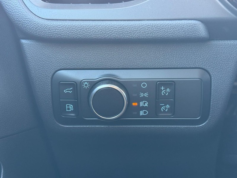 Used 2025 Ford Escape ST-Line - photo 19
