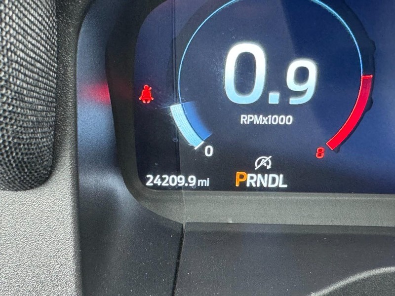 Used 2025 Ford Explorer ST-Line - photo 20