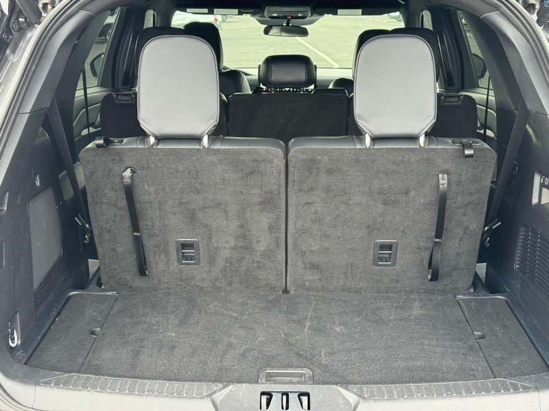 Used 2025 Ford Explorer ST-Line - photo 24