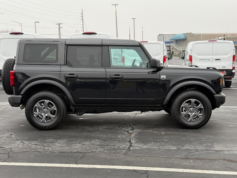 Used 2025 Ford Bronco - photo 1