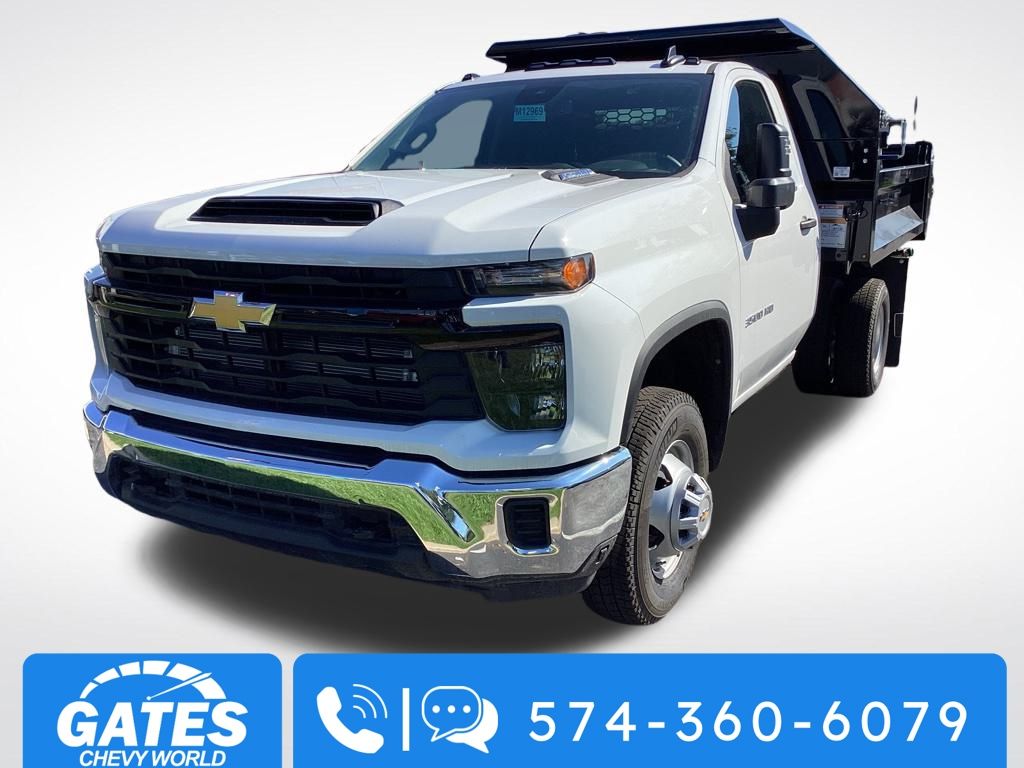 New 2025 Chevrolet Silverado 3500 Regular Cab Cab Chassis - photo 3