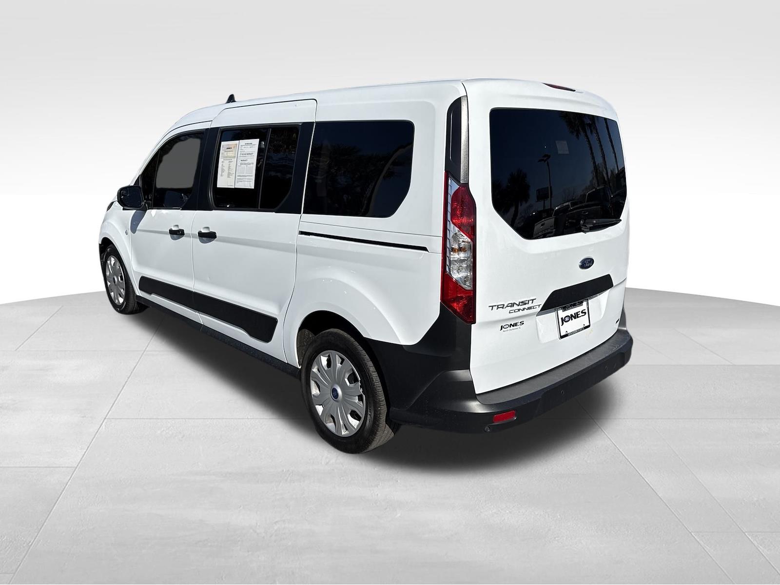 Used 2023 Ford Transit Connect Empty Cargo Van - photo 4