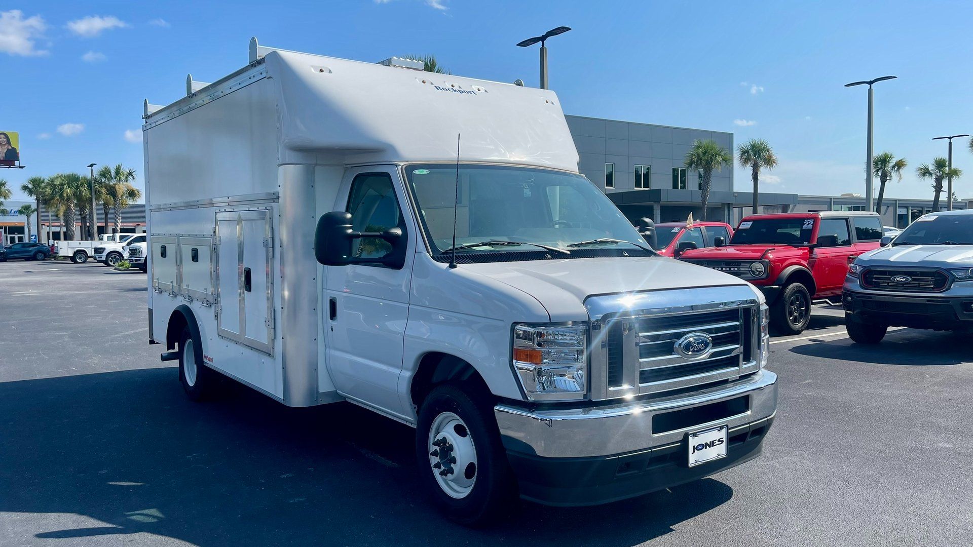 New 2024 Ford E-350 - photo 1