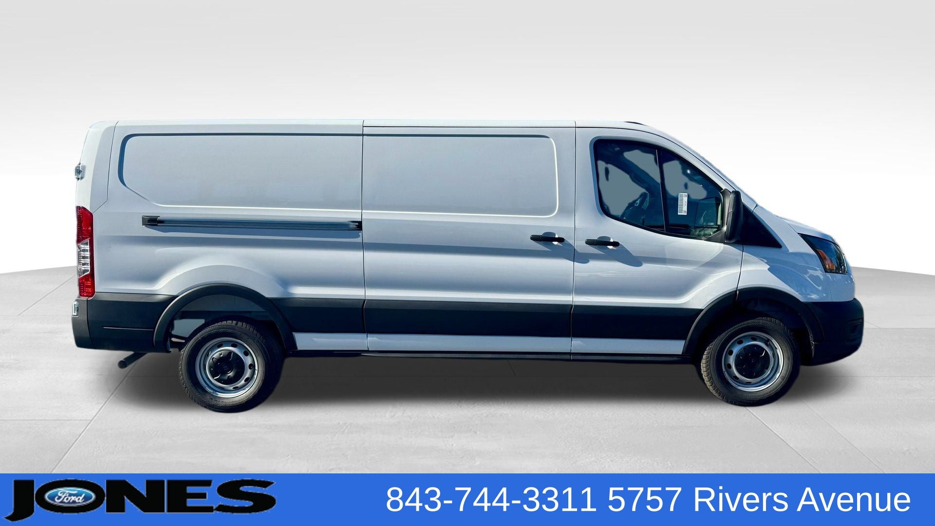 New 2026 Ford Transit 250 Low Roof Empty Cargo Van - photo 5