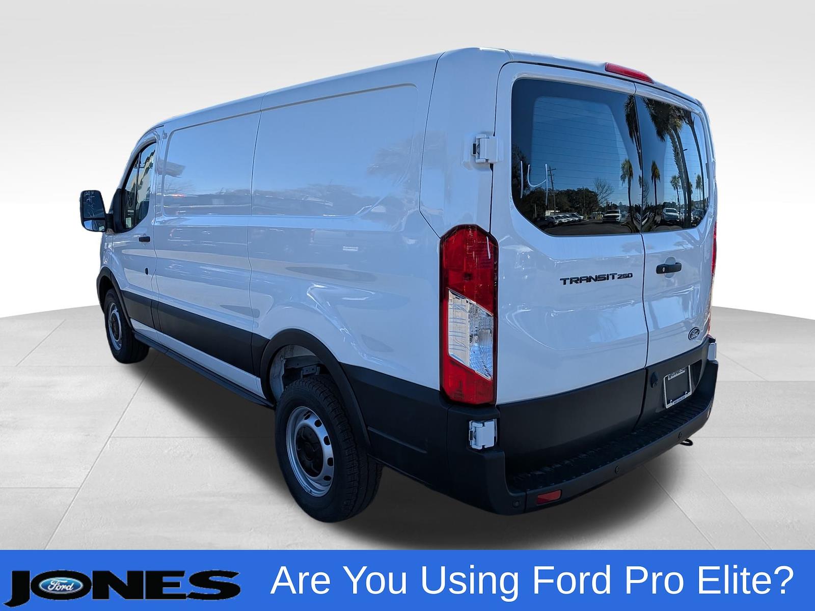 New 2026 Ford Transit 250 Low Roof Empty Cargo Van - photo 5
