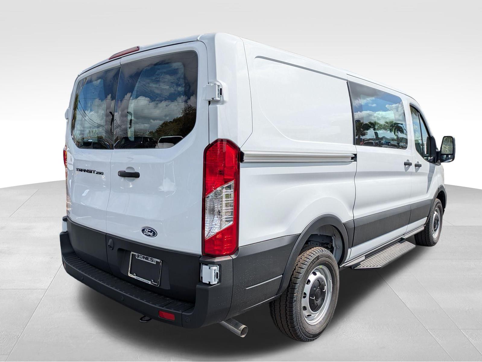 New 2026 Ford Transit 250 - photo 2