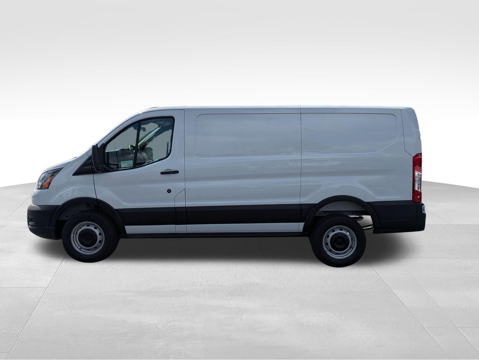 New 2026 Ford Transit 250 Low Roof Empty Cargo Van - photo 5