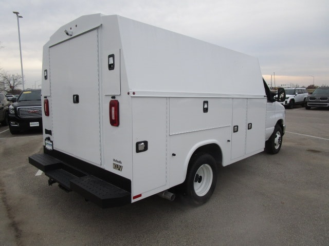 New 2025 Ford E-350 Cutaway - photo 3