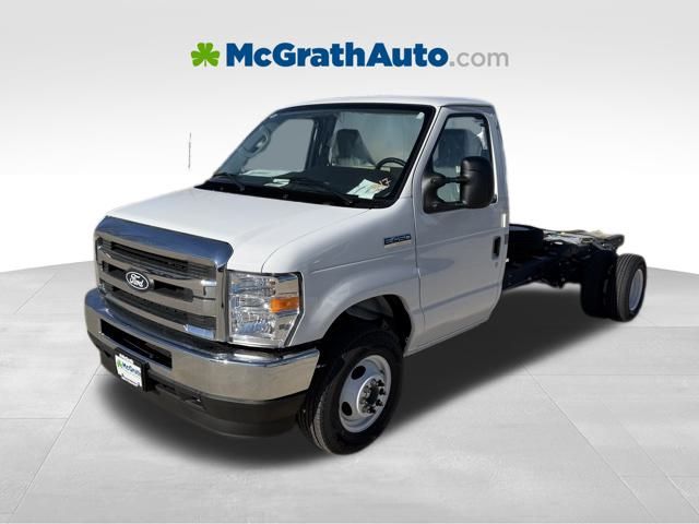 New 1996 Ford E-450 Cutaway - photo 7