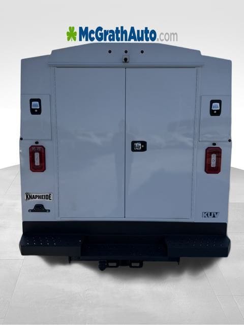 New 2026 Ford E-350 Cutaway - photo 3