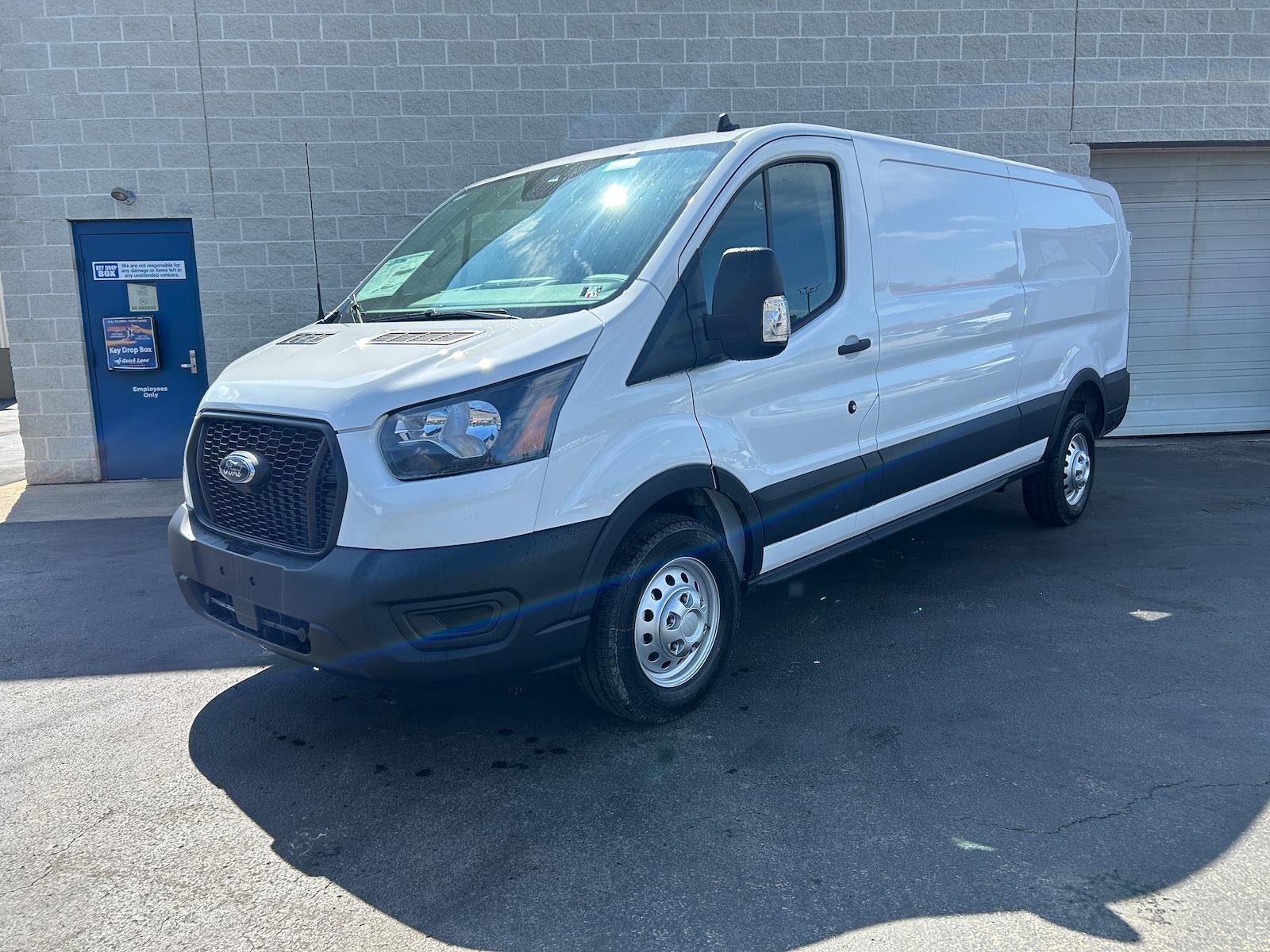 New 2025 Ford Transit 350 HD - photo 2