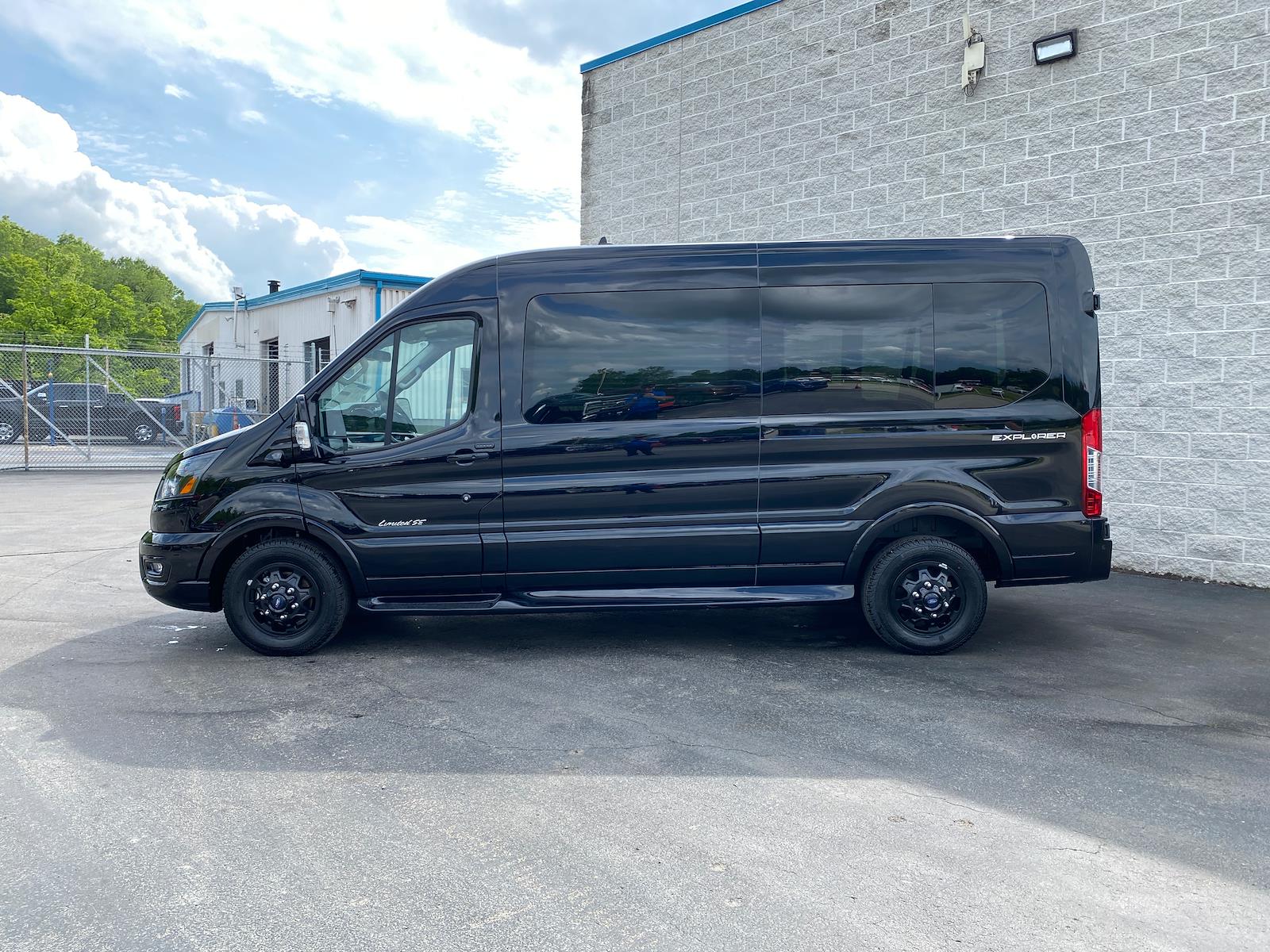 New 2025 Ford Transit 250 Medium Roof Empty Cargo Van - photo 5