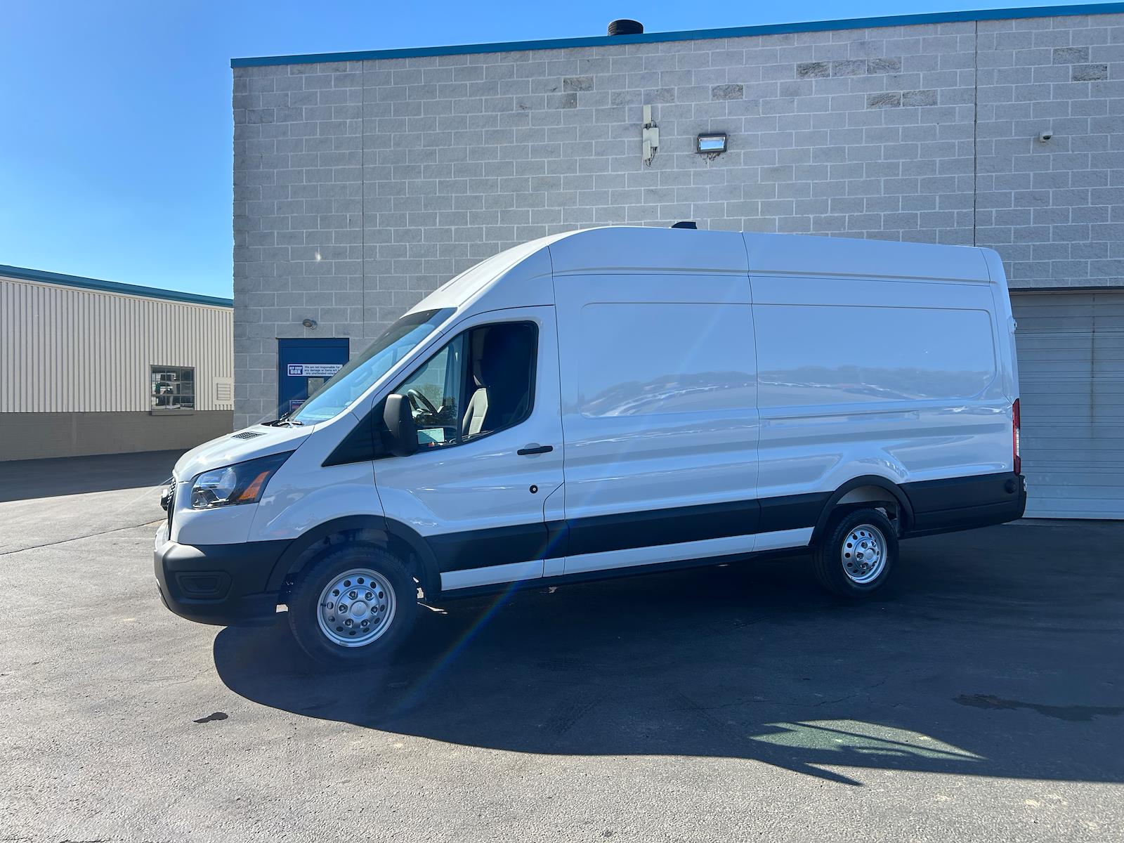 New 2026 Ford Transit 250 High Roof Empty Cargo Van - photo 4