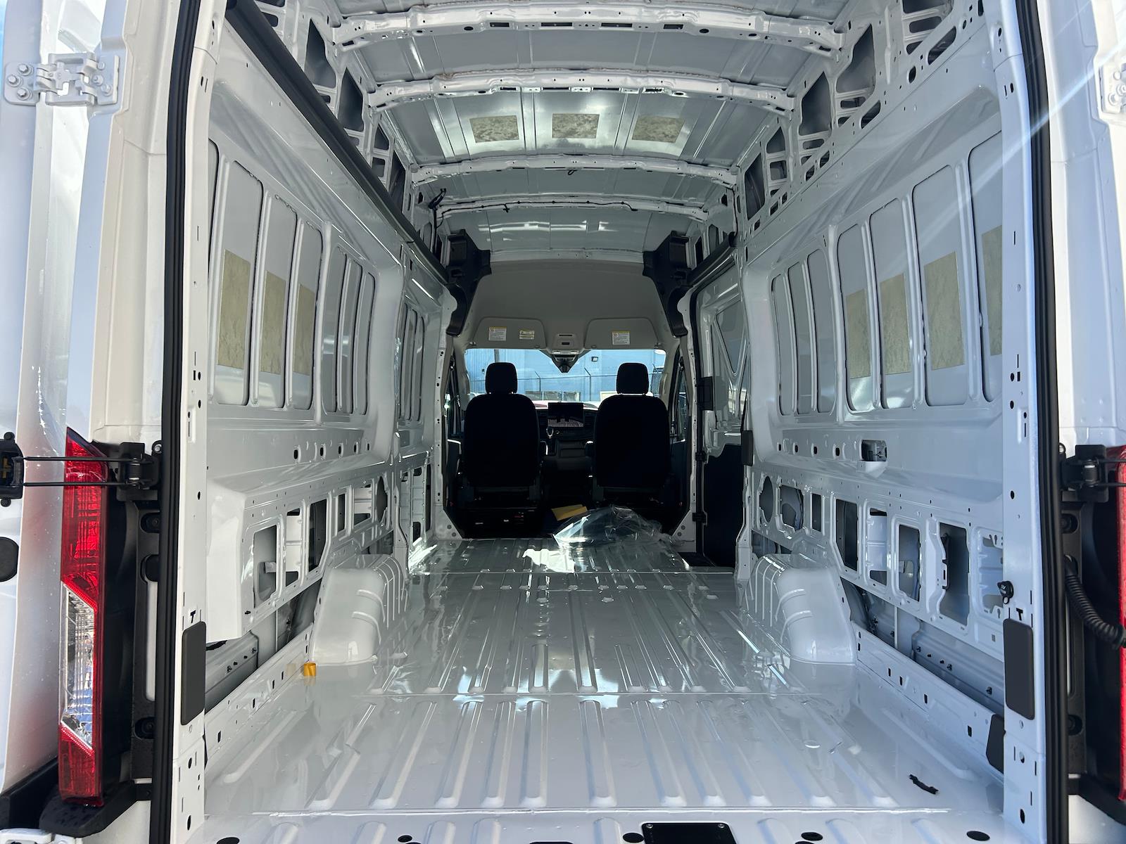 New 2026 Ford Transit 250 High Roof Empty Cargo Van - photo 20