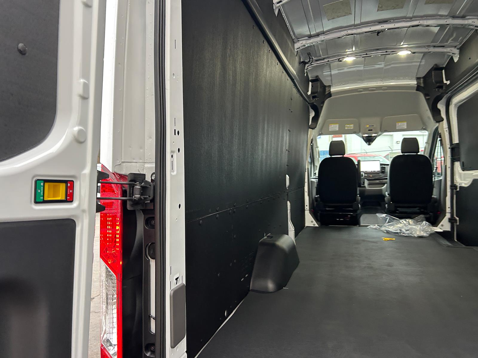 New 2026 Ford Transit 250 High Roof Empty Cargo Van - photo 24