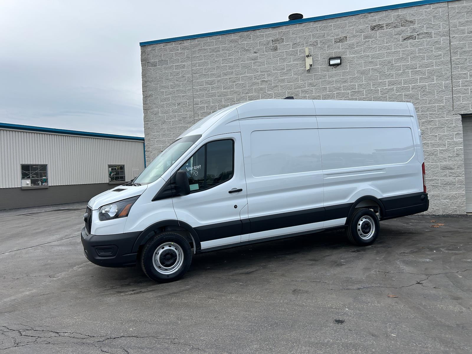 New 2026 Ford Transit 250 - photo 2