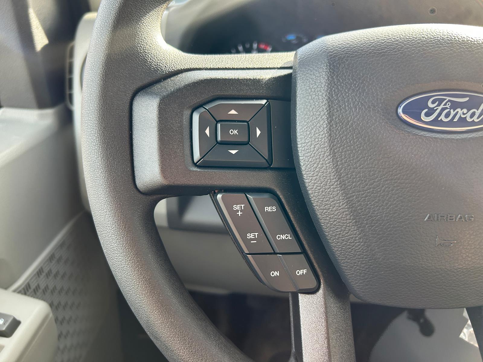 New 1996 Ford E-450 Cutaway - photo 31