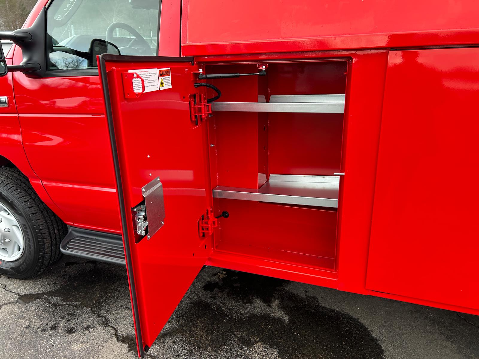 New 2026 Ford E-350 Cutaway - photo 19