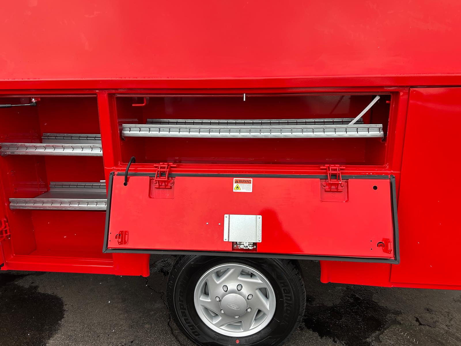 New 2026 Ford E-350 Cutaway - photo 21