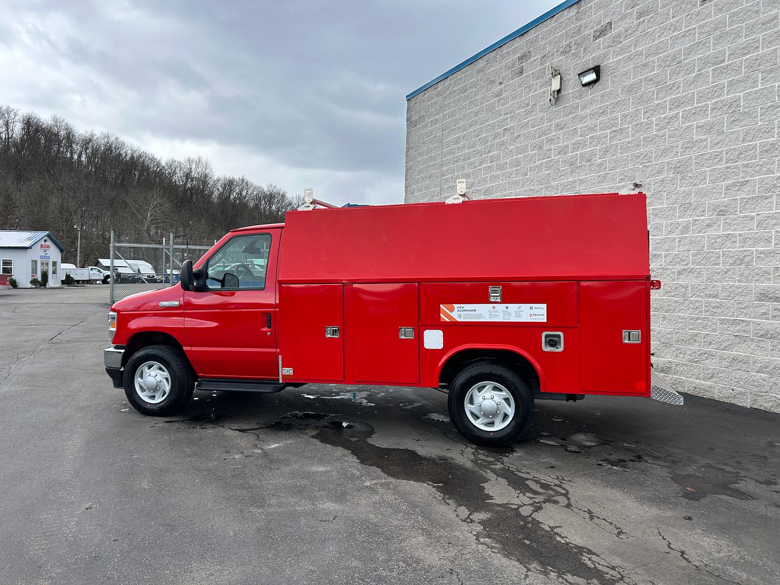 New 2026 Ford E-350 Cutaway - photo 6