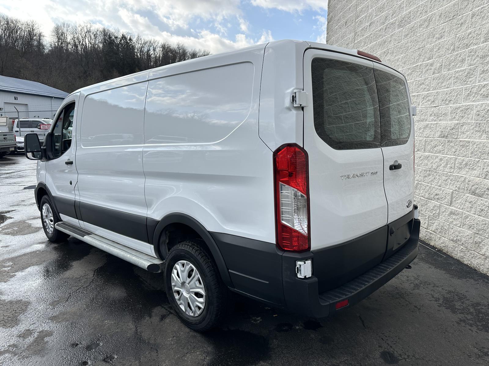 Used 2024 Ford Transit 250 Low Roof Empty Cargo Van - photo 5