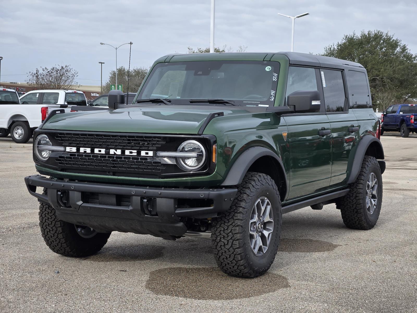 New 2025 Ford Bronco - photo 2