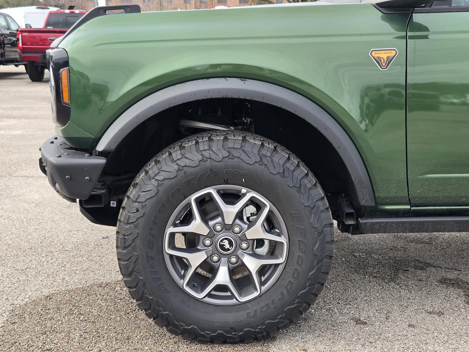 New 2025 Ford Bronco Badlands - photo 5