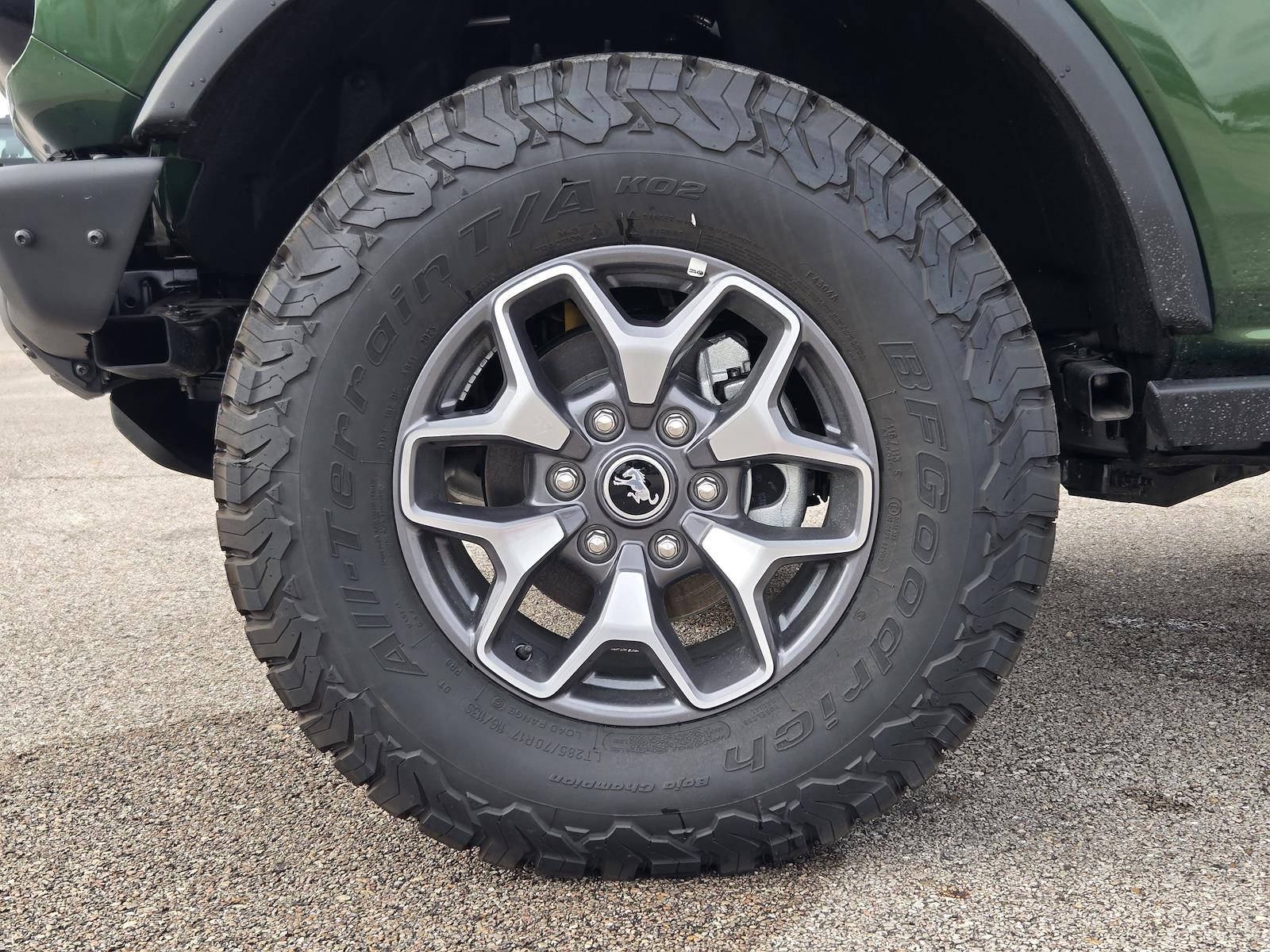 New 2025 Ford Bronco Badlands - photo 7