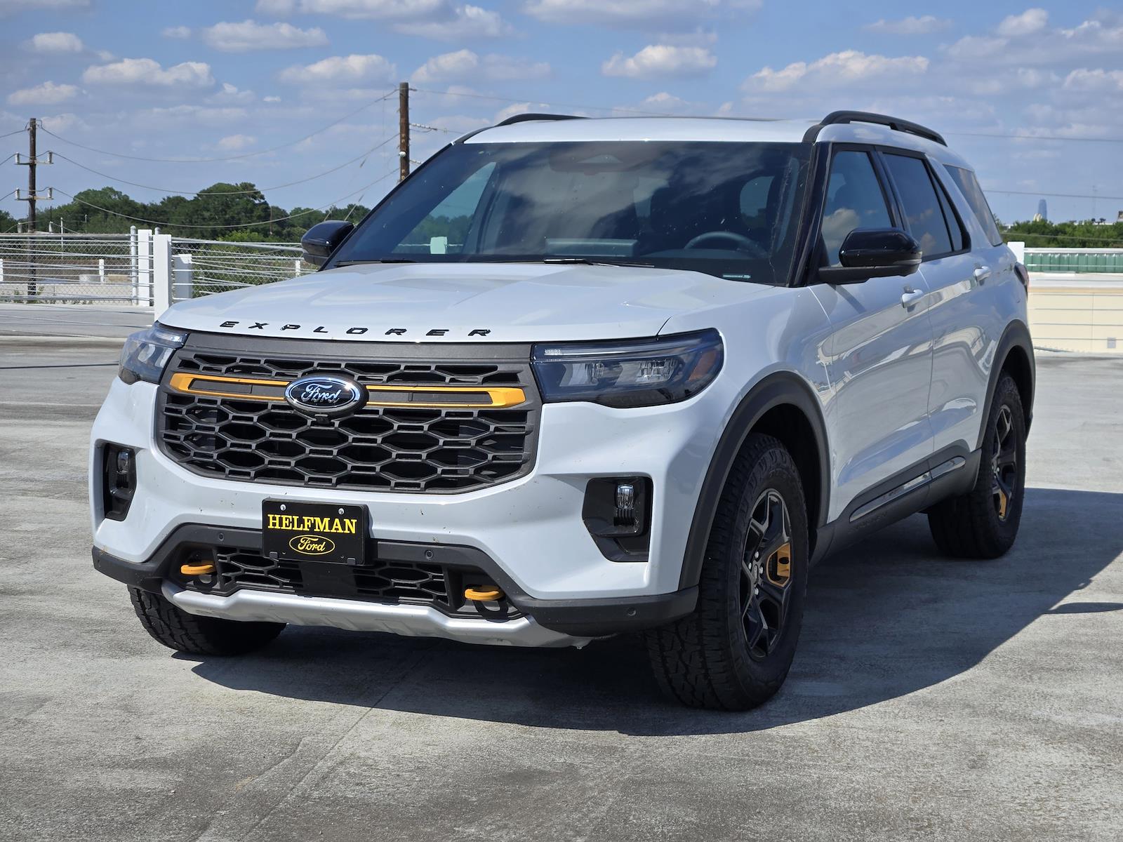 New 2026 Ford Explorer - photo 2