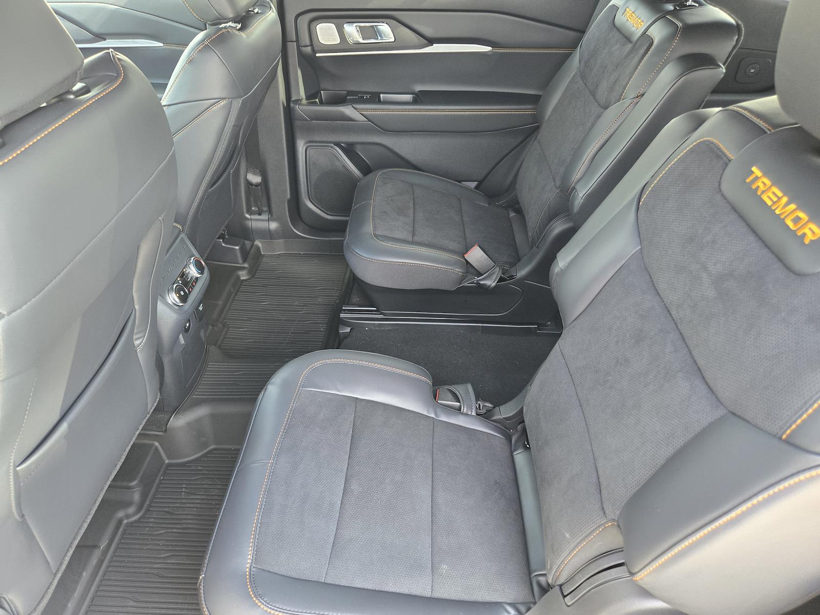 New 2026 Ford Explorer - photo 22