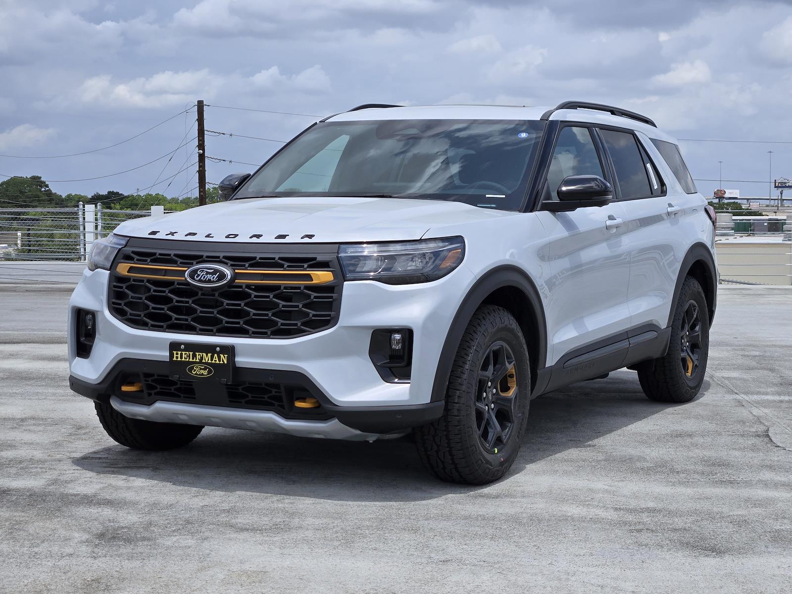 New 2026 Ford Explorer - photo 2