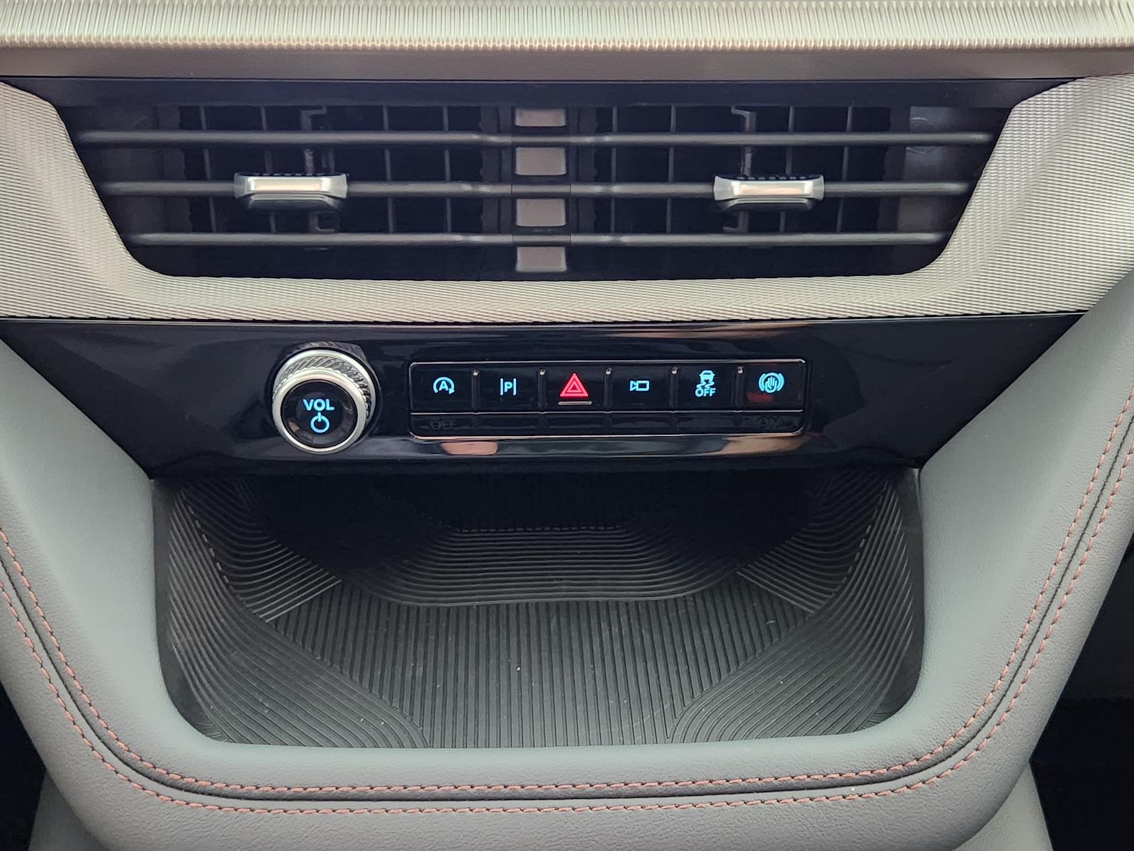 New 2026 Ford Explorer ACTIV - photo 13