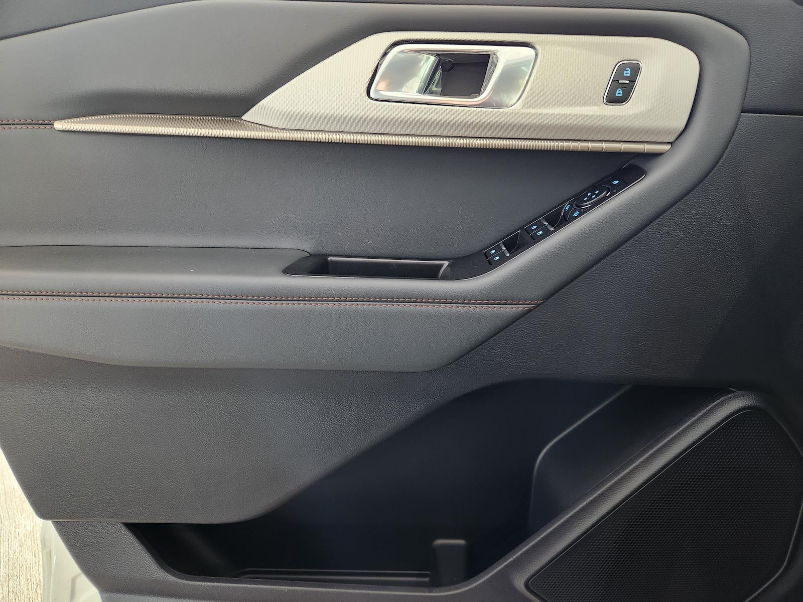 New 2026 Ford Explorer ACTIV - photo 15
