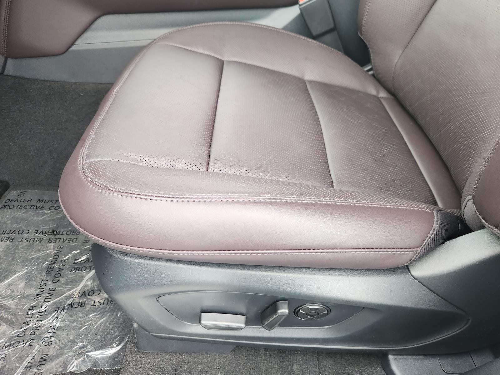 New 2026 Ford Explorer Platinum - photo 19